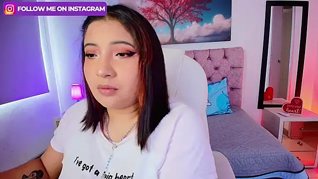 Snapshot of Emma_monserrat chatting on September 30, 7:41 pm Emma monserrat online show from September 30, 7:41 pm