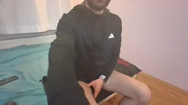 Snapshot of Turkboy_17 chatting on March 4, 4:52 pm Turkboy 17 online show from March 4, 4:52 pm