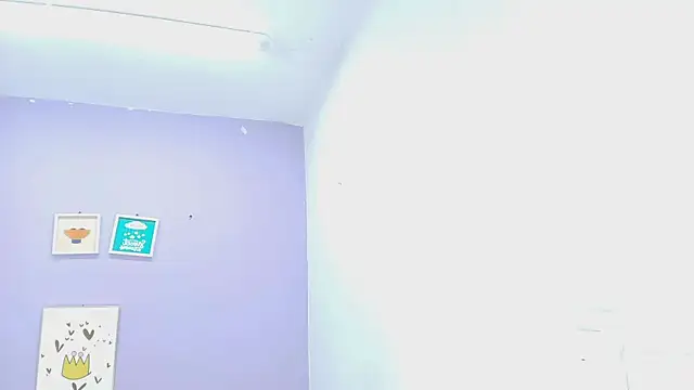 Snapshot of veronica_sinner_ chatting on February 13, 12:00 pm veronica sinner online show from February 13, 12:00 pm