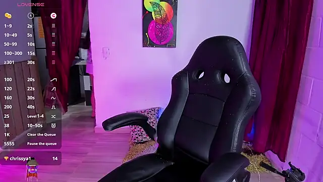 Snapshot of Sharon_hils chatting on January 26, 12:48 am Sharon hils online show from January 26, 12:48 am