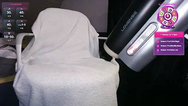 Snapshot of mr-k-quinn-x chatting on December 4, 11:57 pm mr-k-quinn-x online show from December 4, 11:57 pm