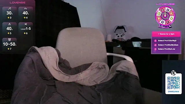 Snapshot of mr-k-quinn-x chatting on January 4, 1:31 am mr-k-quinn-x online show from January 4, 1:31 am