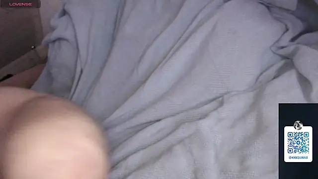 Snapshot of mr-k-quinn-x chatting on January 12, 11:26 pm mr-k-quinn-x online show from January 12, 11:26 pm