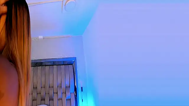 Snapshot of ChaynnaCooper chatting on March 22, 12:04 pm ChaynnaCooper online show from March 22, 12:04 pm