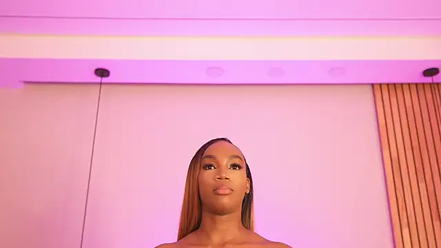 ChaynnaCooper online show from February 27, 3:39 am