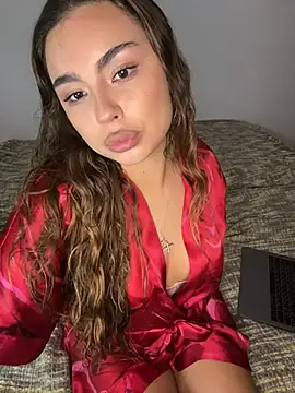 Snapshot of mint_melissaaa chatting on December 28, 7:54 pm mint melissaaa online show from December 28, 7:54 pm