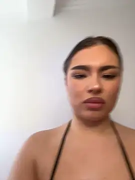 Snapshot of mint_melissaaa chatting on January 19, 4:14 pm mint melissaaa online show from January 19, 4:14 pm