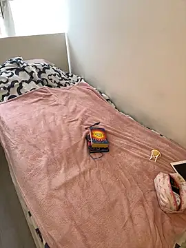 Snapshot of mint_melissaaa chatting on February 24, 1:10 pm mint melissaaa online show from February 24, 1:10 pm