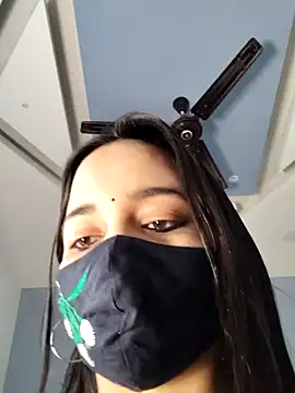 Varnika aarora online show from January 17, 10:33 am