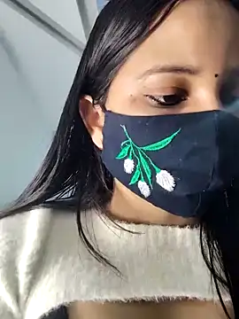 Varnika aarora online show from January 23, 7:22 am