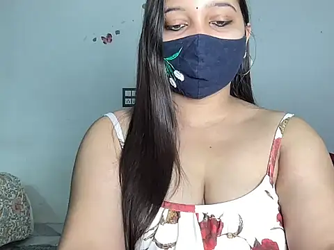 Varnika aarora online show from October 19, 4:13 am