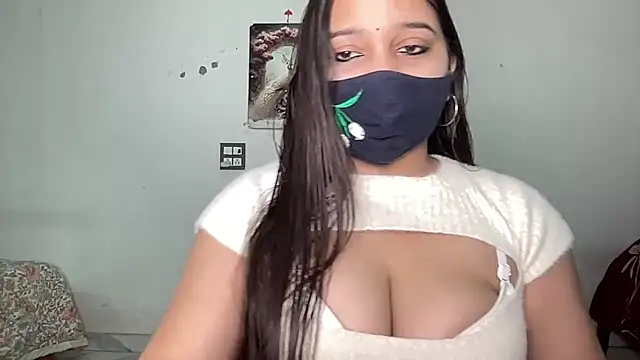 Varnika aarora online show from November 4, 3:38 am