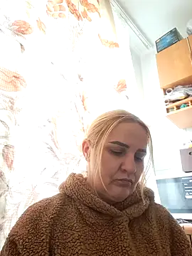 Snapshot of Malichkaanna30 chatting on October 26, 8:42 am Malichkaanna30 online show from October 26, 8:42 am