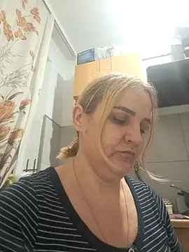 Snapshot of Malichkaanna30 chatting on November 26, 5:58 pm Malichkaanna30 online show from November 26, 5:58 pm