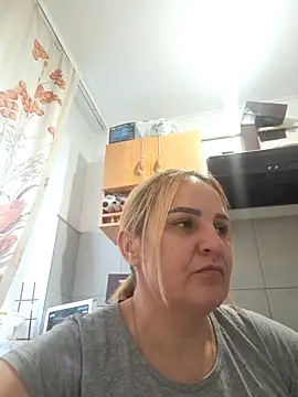 Snapshot of Malichkaanna30 chatting on November 28, 9:56 am Malichkaanna30 online show from November 28, 9:56 am