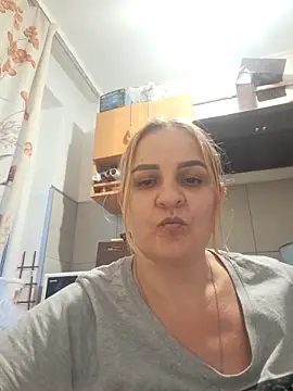 Malichkaanna30 online show from December 18, 2:23 pm