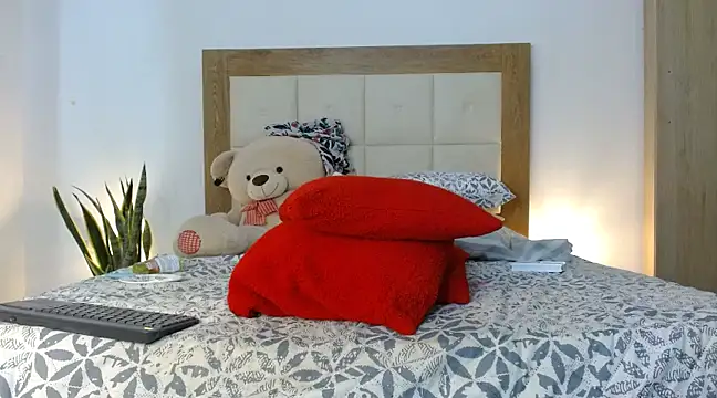 HELLEN SWEET6 online show from February 15, 11:58 pm