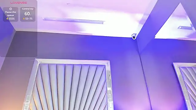 NaomyRivera online show from March 22, 7:31 pm