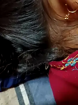 Snapshot of GF_nd_BF_ chatting on January 19, 7:04 pm GF nd BF online show from January 19, 7:04 pm