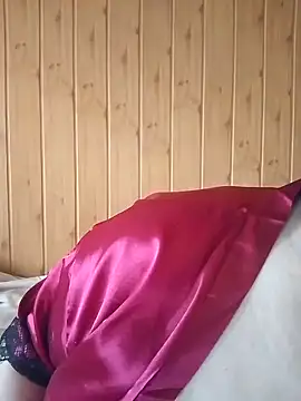 Snapshot of IrinaSweet54 chatting on March 6, 9:58 am IrinaSweet54 online show from March 6, 9:58 am