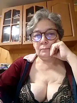 IrinaSweet54 online show from October 9, 7:39 am