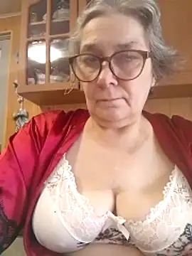 IrinaSweet54 online show from February 8, 8:29 am