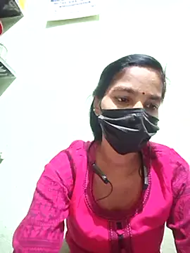 Snapshot of anusiya01 chatting on January 7, 5:20 pm anusiya01 online show from January 7, 5:20 pm