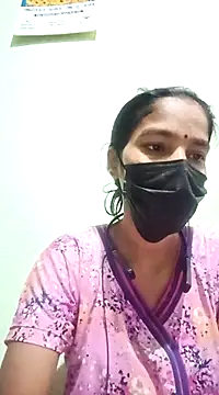 Snapshot of anusiya01 chatting on January 8, 1:53 am anusiya01 online show from January 8, 1:53 am