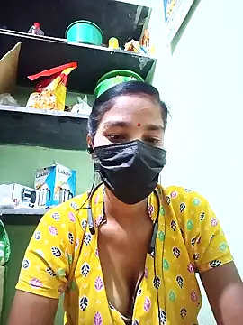 Snapshot of anusiya01 chatting on January 8, 3:17 pm anusiya01 online show from January 8, 3:17 pm