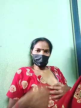 Snapshot of anusiya01 chatting on January 28, 7:32 am anusiya01 online show from January 28, 7:32 am