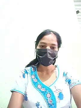 Snapshot of anusiya01 chatting on January 30, 1:55 am anusiya01 online show from January 30, 1:55 am