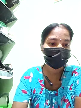 Snapshot of anusiya01 chatting on February 5, 5:31 pm anusiya01 online show from February 5, 5:31 pm