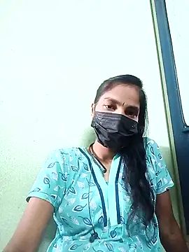 Snapshot of anusiya01 chatting on February 11, 7:54 am anusiya01 online show from February 11, 7:54 am