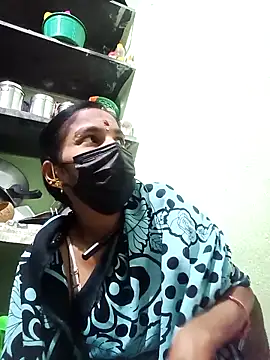 Snapshot of anusiya01 chatting on February 15, 4:01 pm anusiya01 online show from February 15, 4:01 pm