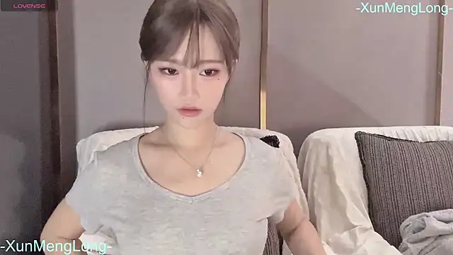 -XunMengLong- online show from January 6, 4:11 pm