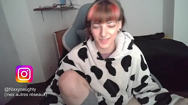 Nixxy naughty online show from March 11, 10:31 pm