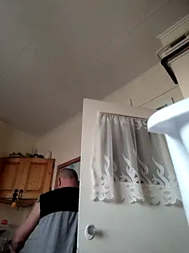 intx800 online show from February 28, 3:57 pm