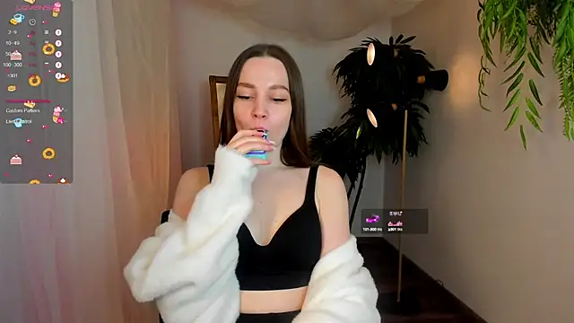 Snapshot of an6elica chatting on January 25, 5:18 am an6elica online show from January 25, 5:18 am