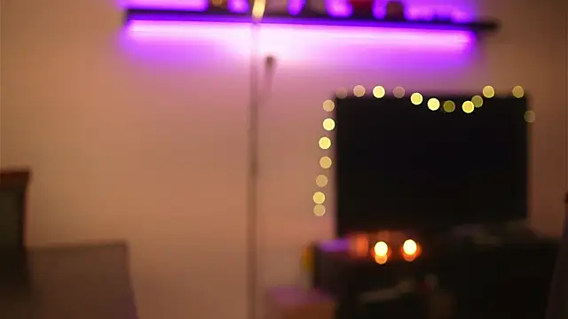 Bellis Perenis online show from December 4, 3:26 am