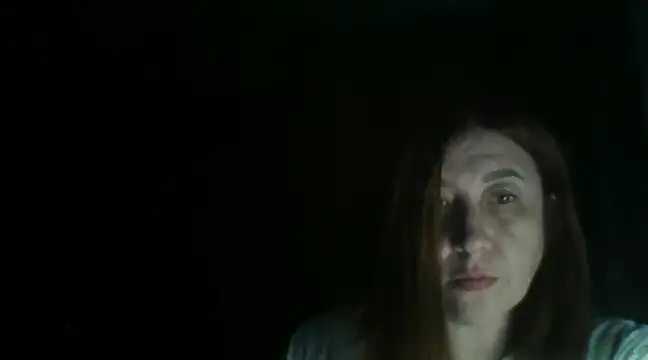 Snapshot of FiireTaliia chatting on December 13, 2:05 pm FiireTaliia online show from December 13, 2:05 pm