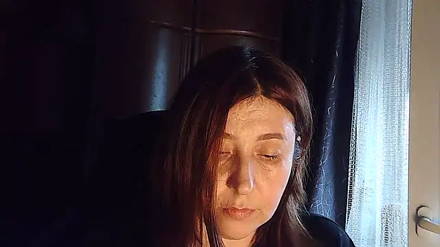 Snapshot of FiireTaliia chatting on January 30, 2:04 pm FiireTaliia online show from January 30, 2:04 pm