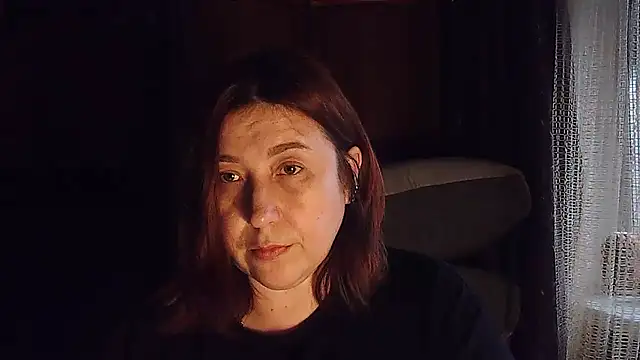 Snapshot of FiireTaliia chatting on January 31, 2:17 pm FiireTaliia online show from January 31, 2:17 pm