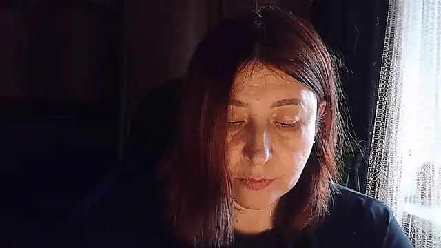 Snapshot of FiireTaliia chatting on February 20, 2:02 pm FiireTaliia online show from February 20, 2:02 pm