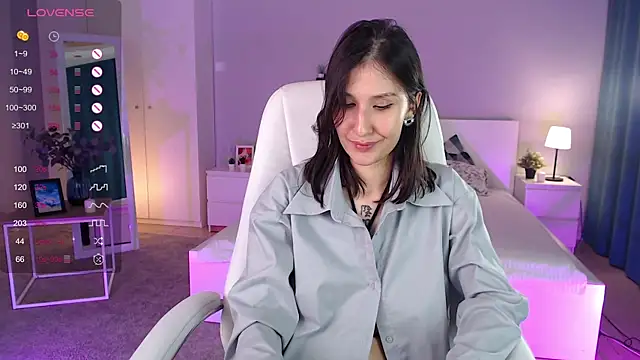 Snapshot of Aminegulse chatting on January 24, 9:28 am Aminegulse online show from January 24, 9:28 am