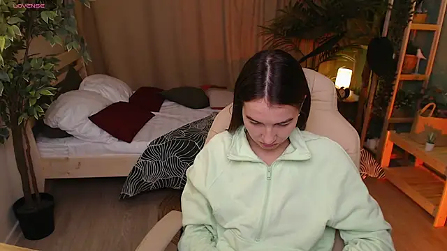 Snapshot of Bellla_Haddid chatting on November 20, 1:39 am Bellla Haddid online show from November 20, 1:39 am