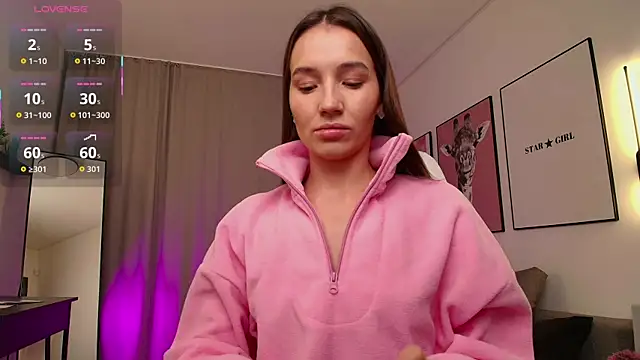 Snapshot of Bellla_Haddid chatting on November 25, 1:38 am Bellla Haddid online show from November 25, 1:38 am