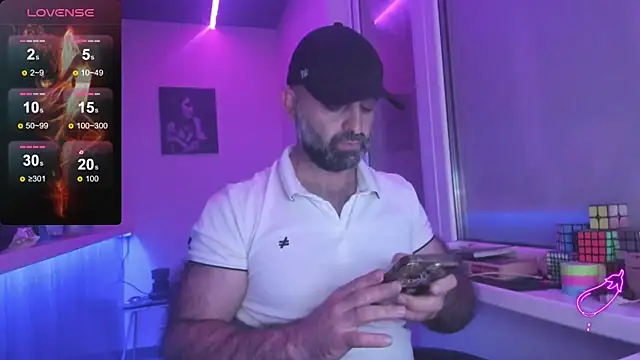 MAGABEAR077 online show from October 8, 10:29 pm