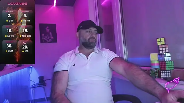 MAGABEAR077 online show from October 14, 6:20 pm