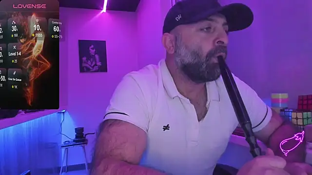 MAGABEAR077 online show from October 17, 8:00 pm