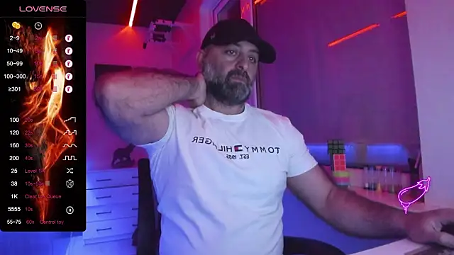 MAGABEAR077 online show from March 22, 8:12 pm